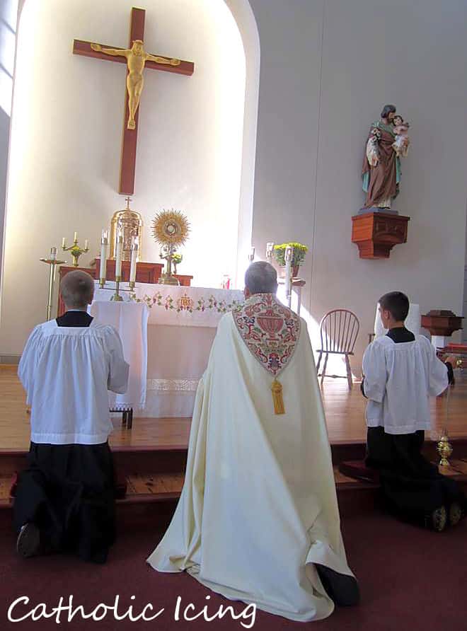 adoration in catholic church