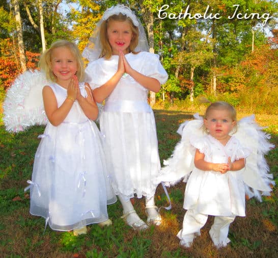 girls dressed up as angels
