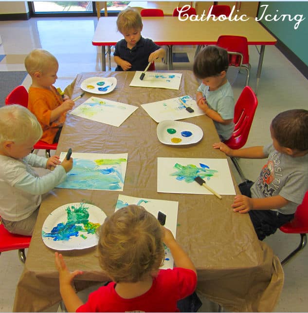 painting crosses with preschoolers